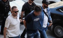 Δίωξη για ανθρωποκτονία εκ προθέσεως στον 50χρονο που σκότωσε την αδερφή του