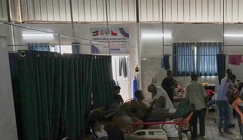 Δύο νοσοκομεία αναγκάστηκαν να διακόψουν τη λειτουργία τους στην Γάζα, ενώ κλιμακώνονται οι ισραηλινές επιχειρήσεις