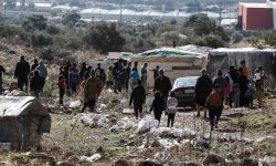 Χρυσοχοϊδης: Εγκαθίστανται εξειδικεύμενοι αστυνομικοί μέσα στους καταυλισμούς Ρομά – Θα έχουν έδρα εκεί μέσα, θα περιπολούν εκεί μέσα