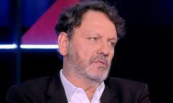 Στάθης Αγγελόπουλος: «Άρχισε να μου μιλάει απότομα και άσχημα, έκατσε οκλαδόν μπροστά στην πόρτα, δεν τη χτύπησα ποτέ»