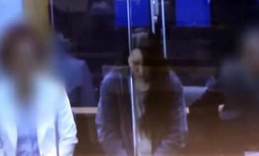 Ένοχη για τη δολοφονία των δύο παιδιών της κρίθηκε η αποκαλούμενη «δολοφόνος με τις βαλίτσες»