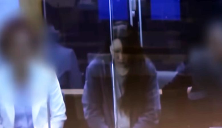 Ένοχη για τη δολοφονία των δύο παιδιών της κρίθηκε η αποκαλούμενη «δολοφόνος με τις βαλίτσες»