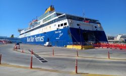 Προσωρινά ελεύθεροι ο Πλοίαρχος και ο Α΄ Μηχανικός του «Blue Star Χίος» μετά τον θάνατο 20χρονου ναυτικού