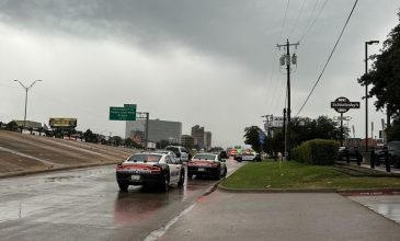 Ένας νεκρός και δύο τραυματίες μετά τα πυρά σε κέντρο κράτησης για μετανάστες στο Ντάλας