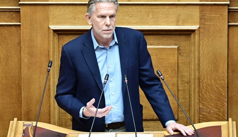 Χαμός στην Βουλή για την κατάθεση του Νίκου Σαλάτα στην εξεταστική για τον ΟΠΕΚΕΠΕ