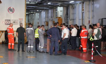 Aπεργιακή κινητοποίηση στα πλοία της ακτοπλοΐας μετά τον θάνατο 20χρονου ναυτεργάτη στο «Blue Star Χίος» – Τι διεκδικούν τα σωματεία