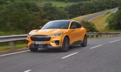 Η Ford Mustang Mach-E συνεχίζει ακάθεκτη μετά από 405.000 χιλιόμετρα