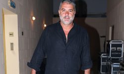 Ελεύθερος αφέθηκε ο Βασίλης Μπισμπίκης – Για τις 8 Οκτωβρίου αναβλήθηκε η δίκη του ηθοποιού