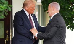 Τη Δευτέρα στο Τελ Αβίβ ο Τραμπ – Θα συναντηθεί με οικογένειες ομήρων πριν εκφωνήσει ομιλία στην Κνεσέτ