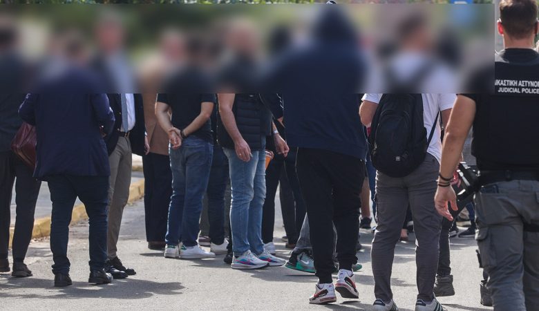 Στη φυλακή τέσσερις ακόμη κατηγορούμενοι για το κύκλωμα των «εικονικών» εταιρειών