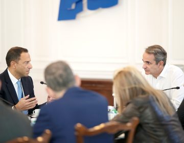 Μητσοτάκης στον αντιπρόεδρο της Google: Αποδίδουμε πολύ μεγάλη σημασία στην προστασία των παιδιών στο διαδίκτυο
