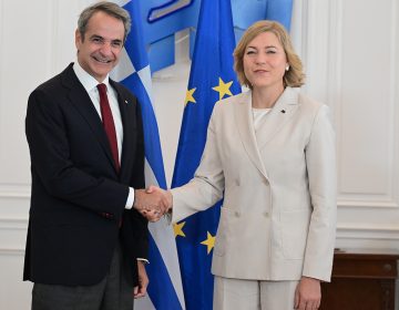Η προστασία των ανηλίκων στην ψηφιακή εποχή στο επίκεντρο της συνάντησης του Κυριάκου Μητσοτάκη με την αντιπρόεδρο της Κομισιόν