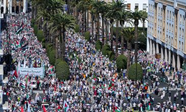 «#Ζήτω η Νεολαία»: 10η συνεχόμενη νύχτα κινητοποιήσεων στο Μαρόκο