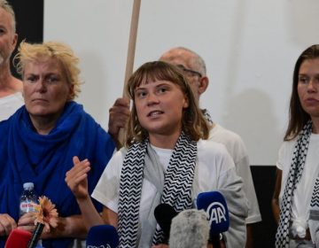 Γκρέτα Τούνμπεργκ από την Αθήνα: «Το Ισραήλ κλιμακώνει τη γενοκτονία και τη μαζική καταστροφή»