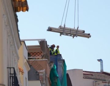 Τέσσερις αγνοούμενοι από την κατάρρευση πενταώροφου κτιρίου στο κέντρο της Μαδρίτης
