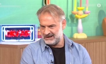 Ο Τάσος Γιαννόπουλος ξεκαθαρίζει: «Δεν είμαι εγγονός του γνωστού Έλληνα ηθοποιού»