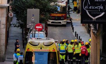 Δύο νεκροί και δύο αγνοούμενοι από την κατάρρευση του κτιρίου στο κέντρο της Μαδρίτης