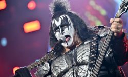 Ο Τζιν Σίμονς των Kiss αναρρώνει μετά από τροχαίο στο Μαλιμπού