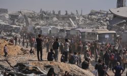 Οι πρώτες σοροί Παλαιστινίων που σκοτώθηκαν στη διάρκεια του πολέμου στη Γάζα έφθασαν στον θύλακα