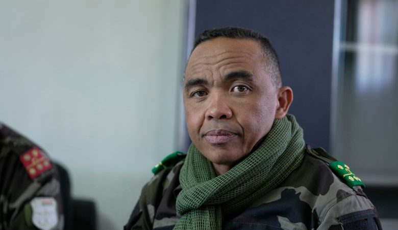 Ο επικεφαλής της στρατιωτικής χούντας δήλωσε ότι θα ορκιστεί πρόεδρος της Μαδαγασκάρης