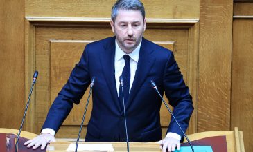 Ανδρουλάκης: Με τη στάση σας για τη Γάζα εκθέσατε τη χώρα και την ιστορία του ελληνικού λαού