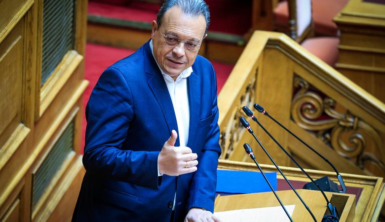 Φάμελλος: Δεν σας κατηγορούμε για μιλιταρισμό, σας κατηγορούμε για ανεπάρκεια και ανικανότητα