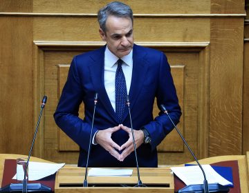 Ο Μητσοτάκης θα μιλήσει στη Βουλή στη συζήτηση της τροπολογίας για το Μνημείο του Αγνώστου Στρατιώτη