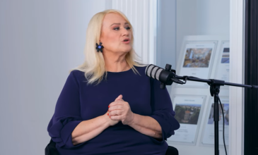 Άση Μπήλιου: Μετά τον θάνατο της μητέρας μου νόμιζα ότι ακούω μια γλώσσα που δεν την γνωρίζω, ήταν μεγάλο το σοκ