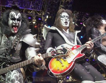 Πέθανε ο θρύλος της ροκ Ace Frehley, ιδρυτικό μέλος και κιθαρίστας των Kiss