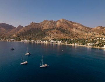 Η Τήλος αναπτύσσεται τουριστικά με πυξίδα τη βιωσιμότητα