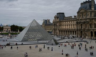 Άνοιξε ξανά το Μουσείο του Λούβρου αφού ψηφίστηκε ο τερματισμός των απεργιακών κινητοποιήσεων