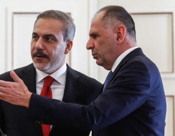 Οι διμερείς σχέσεις και οι πρόσφατες διεθνείς εξελίξεις στο επίκεντρο της συνάντησης Γεραπετρίτη-Φιντάν στο Λουξεμβούργο