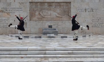 Άγνωστος Στρατιώτης: Η διαχρονική ιστορία και ο συμβολισμός του εθνικού μνημείου