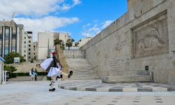 Ένσταση αντισυνταγματικότητας επί της τροπολογίας για τον Άγνωστο Στρατιώτη καταθέτουν ΠΑΣΟΚ, ΣΥΡΙΖΑ, Νέα Αριστερά, Πλεύση Ελευθερίας