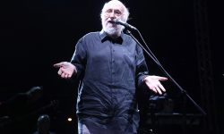Διονύσης Σαββόπουλος: Το μεσημέρι του Σαββάτου η κηδεία του – Στο παρεκκλήσι της Μητρόπολης Αθηνών από το πρωί η σορός του