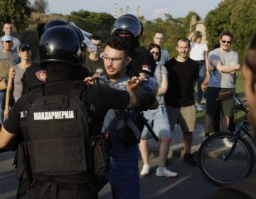 Ψήφισμα-κόλαφος του Ευρωπαϊκού Κοινοβουλίου για τις δημοκρατικές ελευθερίες στην Σερβία