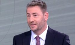 Ανδρουλάκης: Ο πρωθυπουργός χρησιμοποιεί το Μνημείο του Άγνωστου Στρατιώτη για να διχάσει τον ελληνικό λαό
