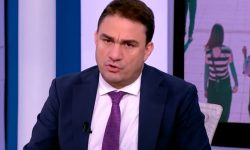 Τσουκαλάς: Κυβέρνηση παρωδία – Ο κ. Δένδιας πετάει αλλού τον «μουτζούρη», που του έριξαν