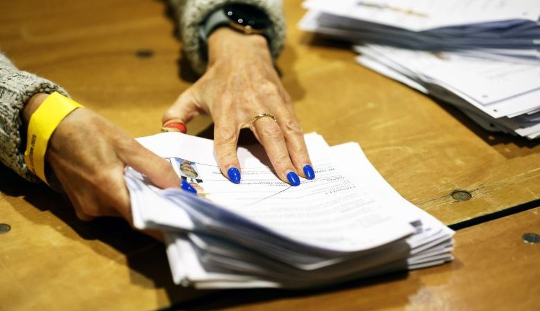 Η Κάθριν Κόνολι αναμένεται να κερδίσει τις προεδρικές εκλογές στην Ιρλανδία