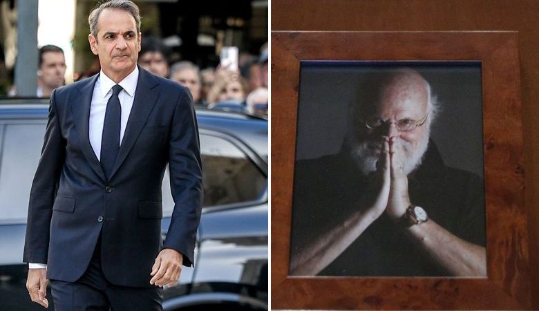 Μητσοτάκης στον επικήδειο για τον Διονύση Σαββόπουλο: «Υπήρξες χρονογράφος του νεοελληνικού ταξιδιού»