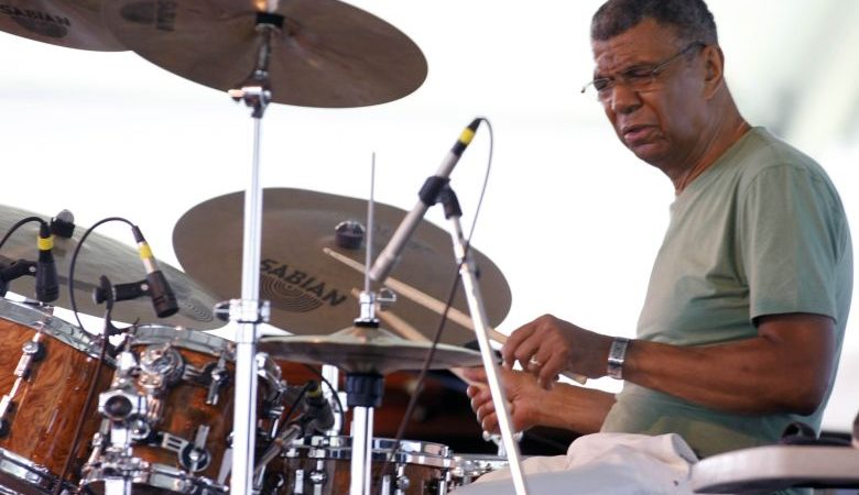 Πέθανε ο κορυφαίος ντράμερ της σύγχρονης τζαζ, Τζακ ΝτεΤζονέτ