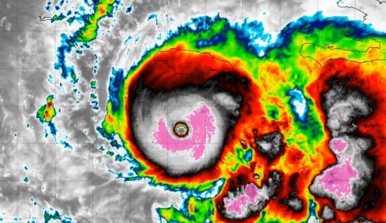 Ο κυκλώνας Μελίσα στην Καραϊβική ενισχύθηκε στη μέγιστη βαθμίδα 5 και απειλεί την Τζαμάικα, την Αϊτή και τη Δομινικανή Δημοκρατία