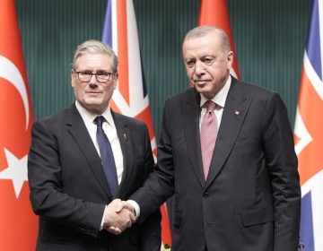 Βρετανία και Τουρκία υπέγραψαν συμφωνία 10,74 δισ. δολαρίων για την αγορά μαχητικών αεροσκαφών