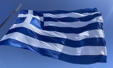 Ακυρώθηκαν οι παρέλασεις σε Ηράκλειο, Ρέθυμνο και Χανιά λόγω των καιρικών συνθηκών