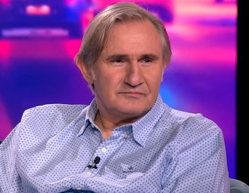 Άκης Σακελλαρίου: «Καθόμουν σε ένα παγκάκι και έλεγα τώρα το ζω αυτό ή δεν το ζω»