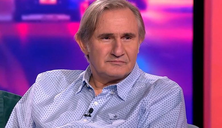 Άκης Σακελλαρίου: «Καθόμουν σε ένα παγκάκι και έλεγα τώρα το ζω αυτό ή δεν το ζω»