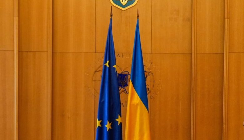 Σε ισχύ από σήμερα η αναβαθμισμένη εμπορική συμφωνία ΕΕ και Ουκρανίας