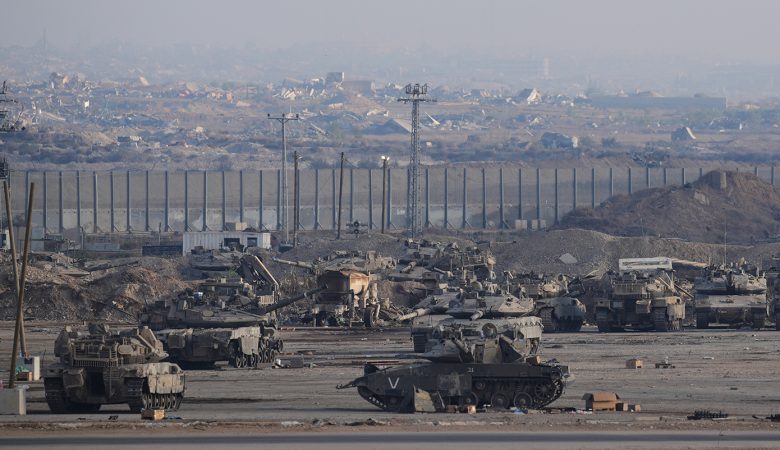 Ο ισραηλινός στρατός ανακοίνωσε ότι επιστρέφει στην εφαρμογή της εκεχειρίας στη Γάζα – Εκατόμβη νεκρών στον παλαιστινιακό θύλακα