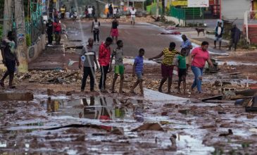 Πάνω από 30 οι νεκροί σε χώρες της Καραϊβικής από τον θανατηφόρο κυκλώνα Μελίσα