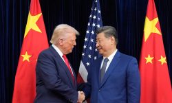 Συνάντηση Τραμπ με Σι Τζινπίνγκ: Οι δασμοί που έχουν επιβληθεί στην Κίνα μειώνονται από 57% σε 47%